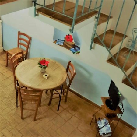 Appartement La Casa A Balconcino à Gaète Extérieur photo